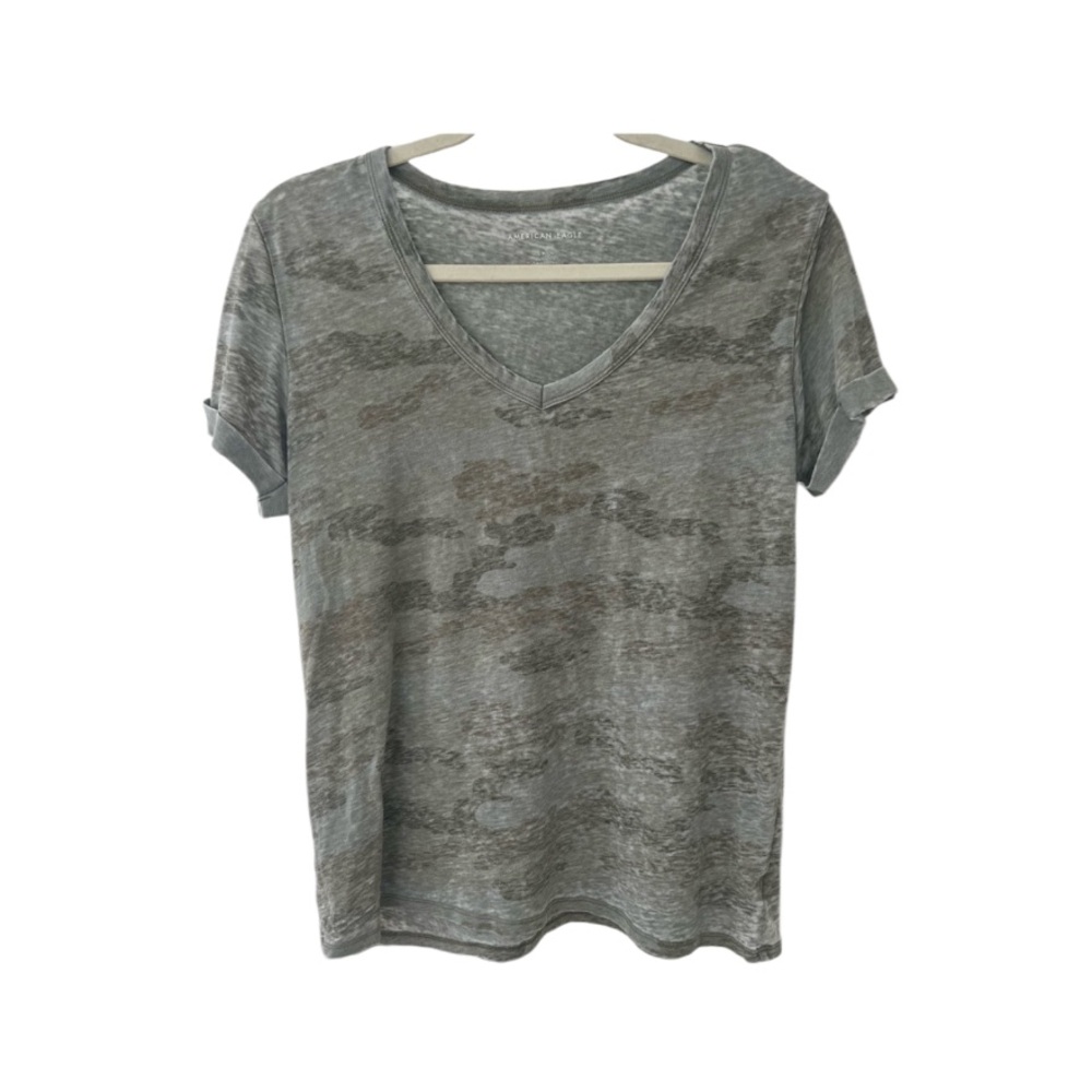 American Eagle Camo V-Neck T-Shirt